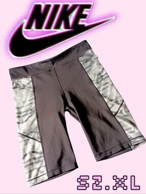 Nike Girls' Trophy Tie-Dye Training Bike Shorts Sz. XL
